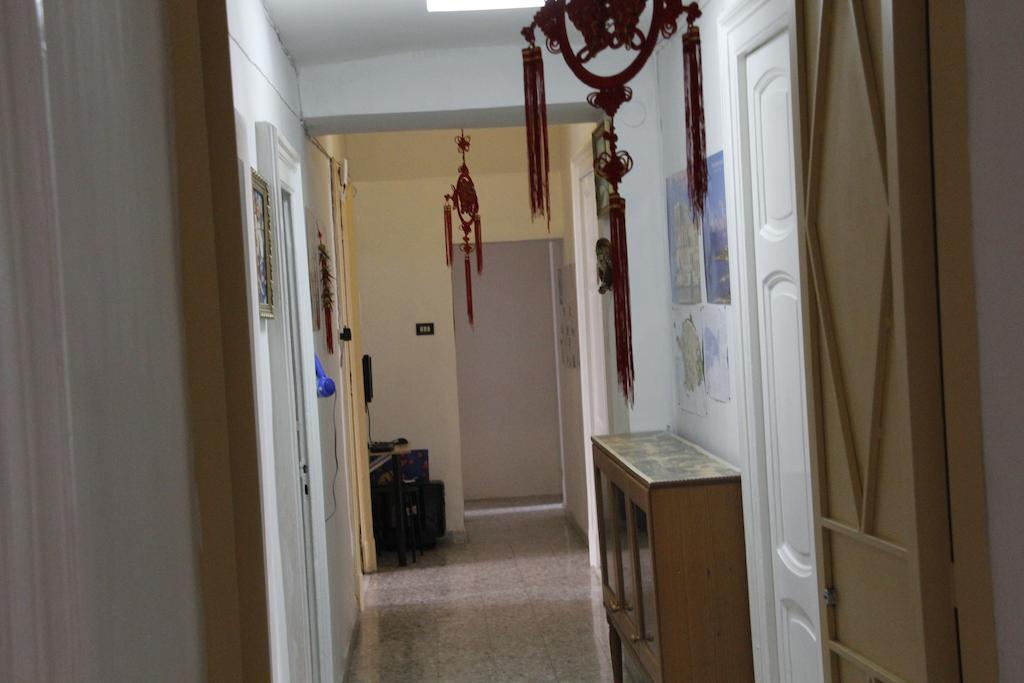 نابولي Youthhome B&B الغرفة الصورة